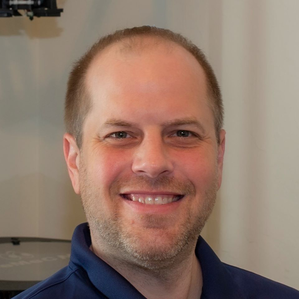 Photo of Seth Tomchik